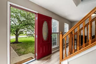 7235 Kenmare Dr, Reynoldsburg, OH 43068 - Photo 10