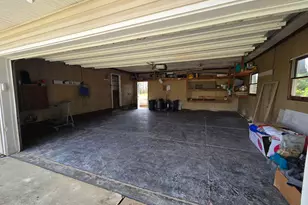 2000 Shady Ln, Zanesville, OH 43701 - Photo 28