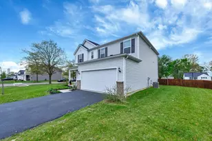 1138 Lake Forest Dr, Hebron, OH 43025 - Photo 4