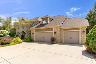 659 Crossing Creek S, Columbus, OH 43230 - Photo 4