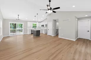 532 Floral Valley W, Howard, OH 43028 - Photo 4