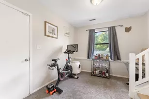 5038 Shannonbrook Dr, Columbus, OH 43221 - Photo 18