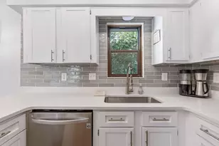 5038 Shannonbrook Dr, Columbus, OH 43221 - Photo 10