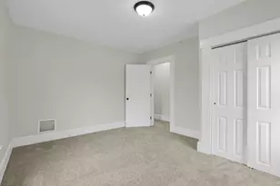 318 N Pleasant St, New Lexington, OH 43764 - Photo 22