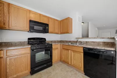 7470 Sancus Boulevard, Columbus, OH 43085 - Photo 10