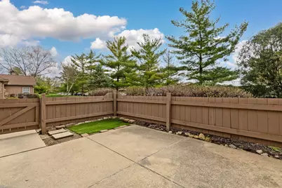 2461 Timbers Edge Lane, Columbus, OH 43235 - Photo 6