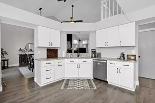 7824 Oakland Hills Ct, Pickerington, OH 43147 - Photo 14
