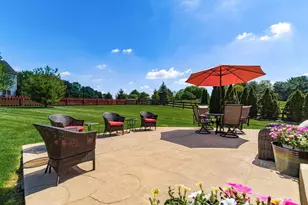 422 Wooster St, Pickerington, OH 43147 - Photo 2