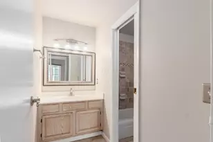 1512 Lafayette Dr, Upper Arlington, OH 43220 - Photo 18