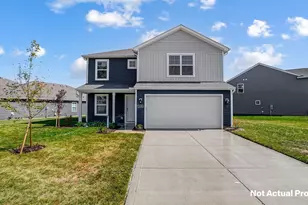 224 Vine Grove, Circleville, OH 43113 - Photo 1