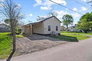 329 S Elm St, Bellefontaine, OH 43311 - Photo 30