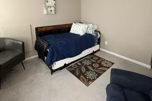 5652 Long Branch Pl, Columbus, OH 43228 - Photo 16