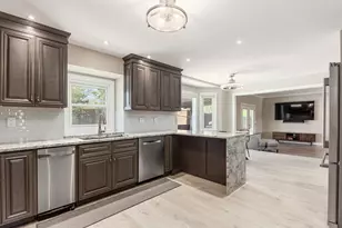 3479 Greenbank Ct, Columbus, OH 43221 - Photo 8