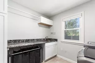 3479 Greenbank Ct, Columbus, OH 43221 - Photo 22