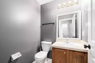 8318 Linton Blvd, Columbus, OH 43235 - Photo 22