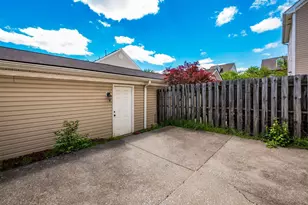 8318 Linton Blvd, Columbus, OH 43235 - Photo 30