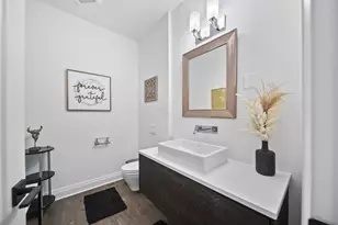 101 Lake Bluff Dr, Columbus, OH 43235 - Photo 36
