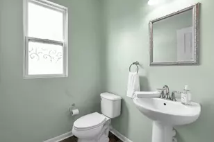 4945 Farview Rd, Columbus, OH 43231 - Photo 32