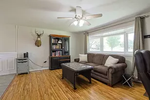 9117 Stephanie St, Dayton, OH 45458 - Photo 6