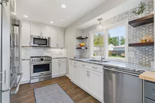 2255 Cranford Rd, Upper Arlington, OH 43221 - Photo 14