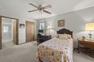 8565 Victoria Meadow Ln, Reynoldsburg, OH 43068 - Photo 16