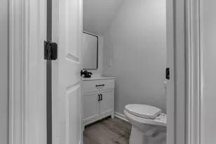 4940 Kristie Falls, Columbus, OH 43221 - Photo 14