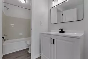 4940 Kristie Falls, Columbus, OH 43221 - Photo 22