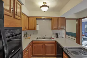 8029 Ashland Ct NW, Canal Winchester, OH 43110 - Photo 16