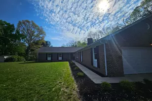 1270 Carriage Rd, Powell, OH 43065 - Photo 4