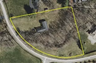 1270 Carriage Rd, Powell, OH 43065 - Photo 2