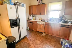 631 Girard Ave, Marion, OH 43302 - Photo 8