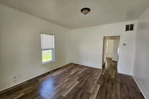 1215 Rawlings St, Washington Court House, OH 43160 - Photo 6