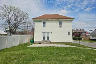 319 Hopkins St, Washington Court House, OH 43160 - Photo 4
