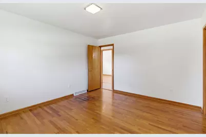 2445 Chandlersville, Zanesville, OH 43701 - Photo 16