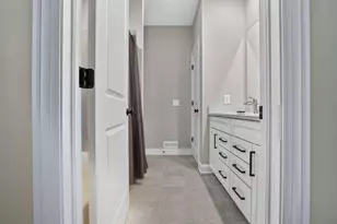 5348 Maple Dr, Lewis Center, OH 43035 - Photo 44