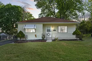 656 Mayhill Rd, Springfield, OH 45504 - Photo 2