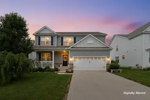 1124 Ayrshire Dr, Columbus, OH 43207 - Photo 2