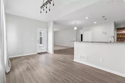 1124 Ayrshire Drive, Columbus, OH 43207 - Photo 12