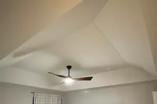 1124 Ayrshire Dr, Columbus, OH 43207 - Photo 2