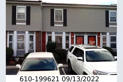 912 Worthington Woods Boulevard #10, Columbus, OH 43085 - Photo 1