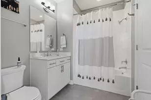 250 W Spring St, Columbus, OH 43215 - Photo 34