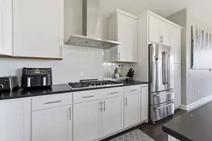250 W Spring St, Columbus, OH 43215 - Photo 12