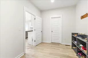 2300 Hubbard Rd, Marysville, OH 43040 - Photo 28