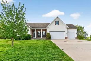 100 York Gate Dr, Pataskala, OH 43062 - Photo 4
