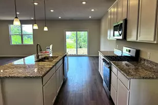 283 Dowler Dr, South Bloomfield, OH 43103 - Photo 6
