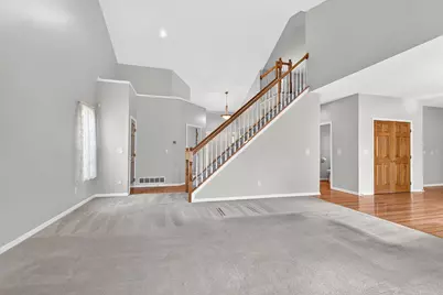 7215 Bromfield Drive, Canal Winchester, OH 43110 - Photo 6