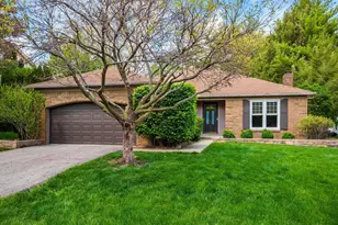 5314 Roscommon Rd, Dublin, OH 43017 - Photo 2