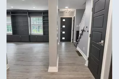 70 S Gould Road, Columbus, OH 43209 - Photo 6