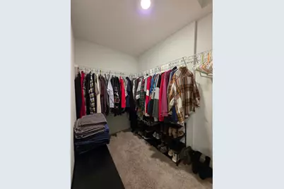 428 Saint James Gate, Newark, OH 43055 - Photo 32