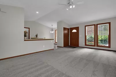 7784 Leaview Drive, Columbus, OH 43235 - Photo 10